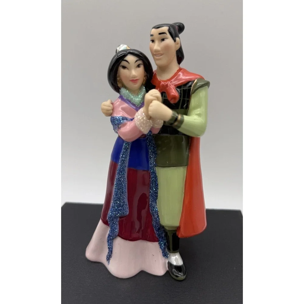 Disney Mulan and Li Shang Disney Park Exclusive Porcelain Figurine 5.5